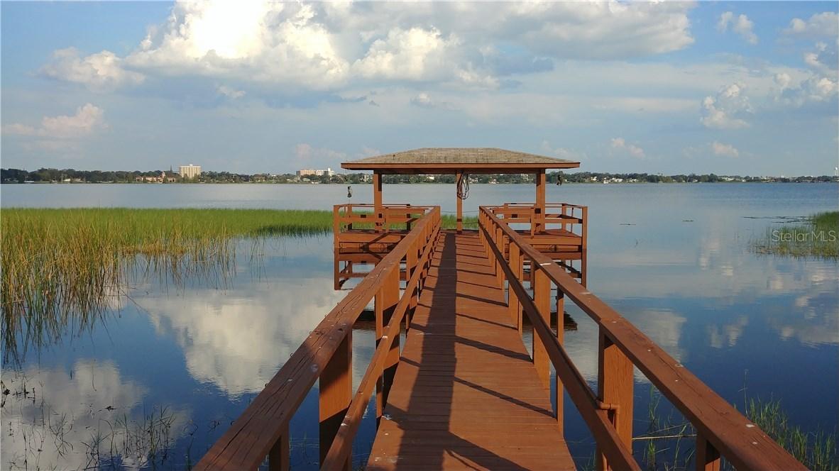 689 Lake Howard Dr Nw Dr. #3E, Winter Haven, FL 33880