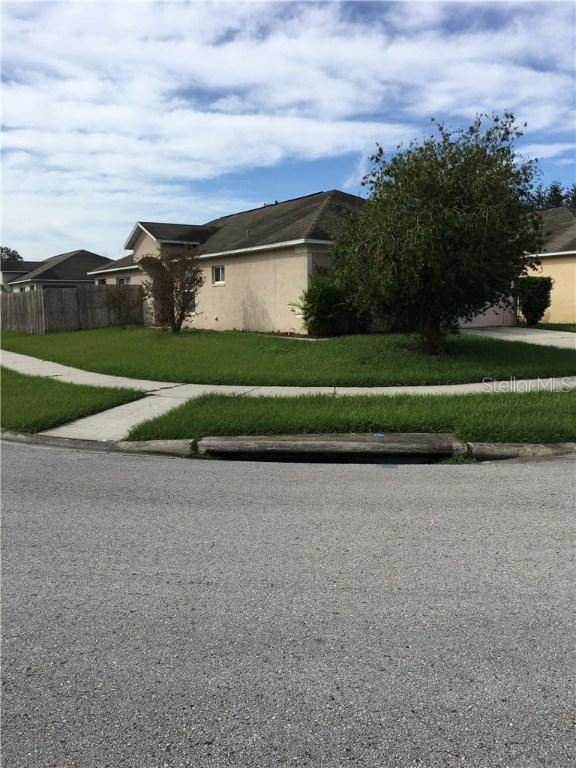 4342 Country Hills Blvd., Plant City, FL 33563