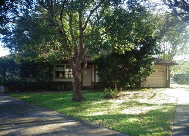 2054 Woodbriar Loop, Lakeland, FL 33813