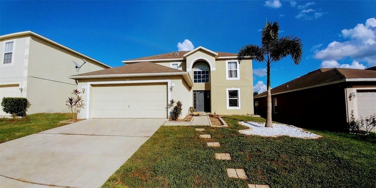 731 Milford St., Davenport, FL 33897