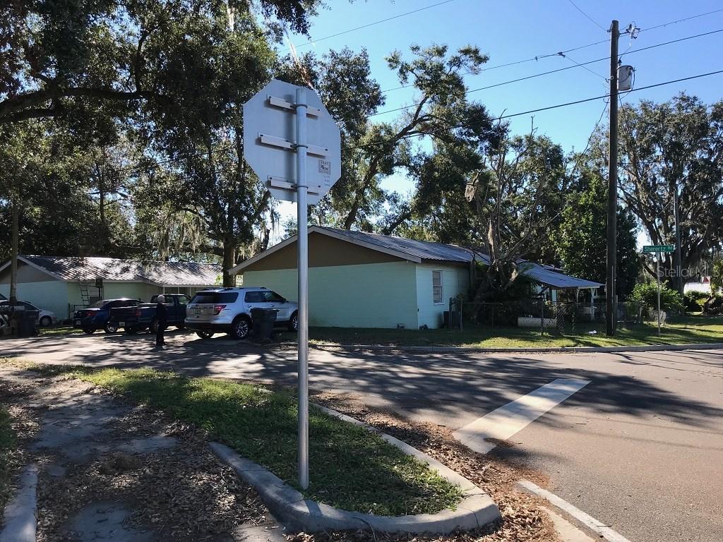 3744 Sherertz Rd., Lakeland, FL 33810