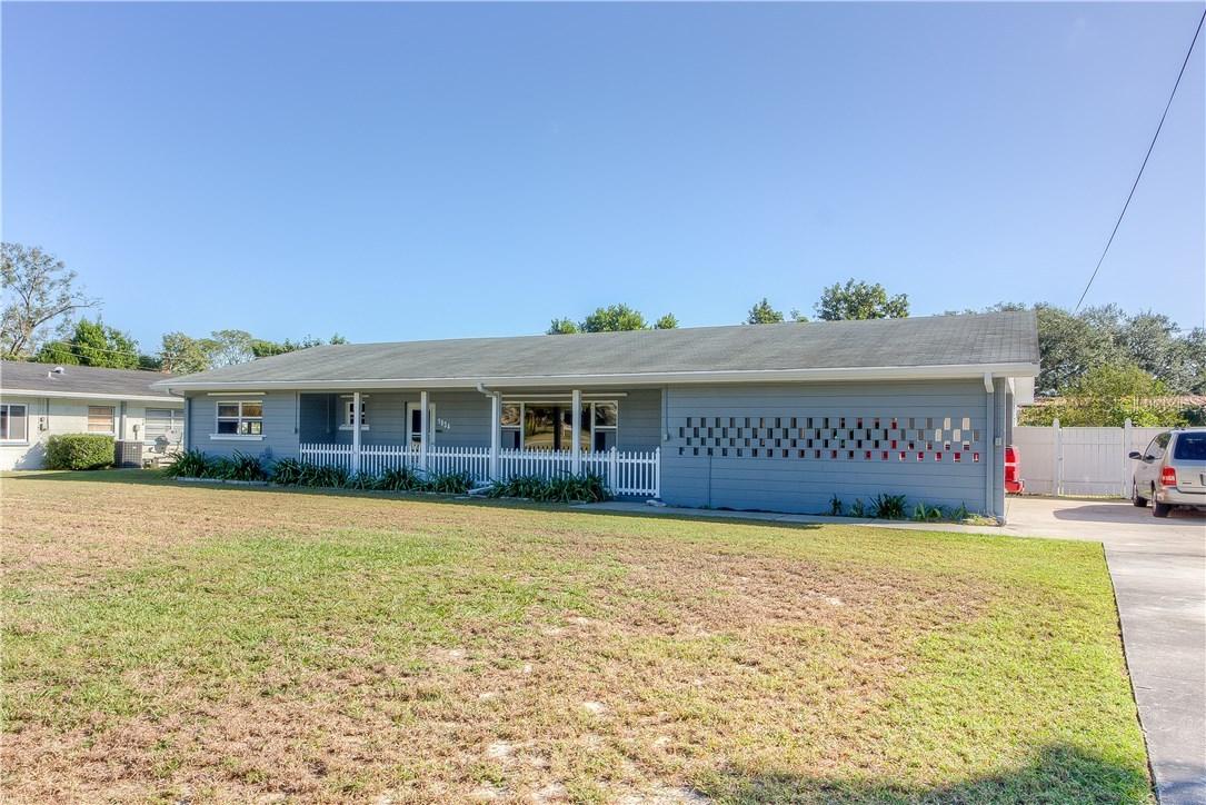 1934 8th St., Winter Haven, FL 33880