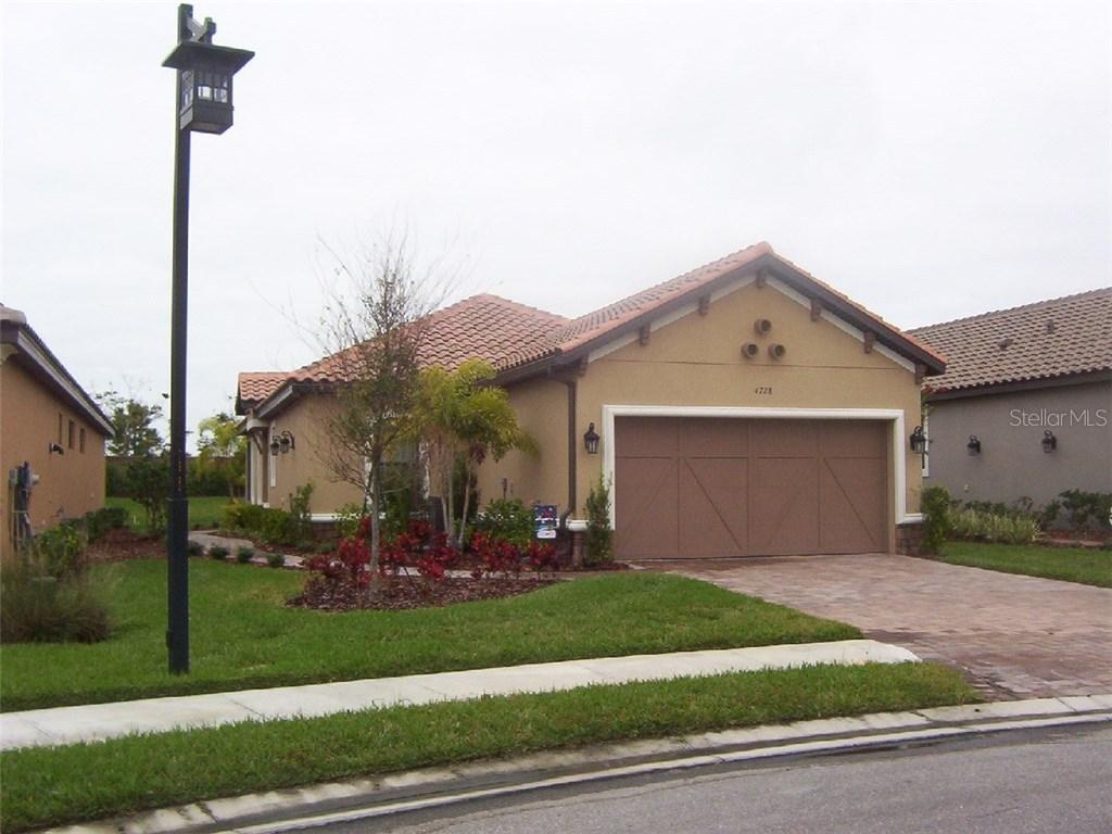 4728 Alexandria Ct., Palmetto, FL 34221