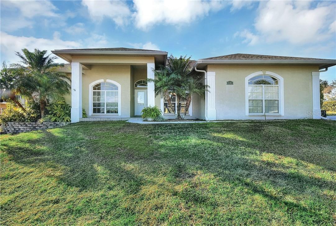 2603 Brookside Bluff Loop, Lakeland, FL 33813