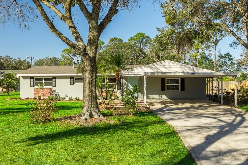 2807 Thornhill Rd., Winter Haven, FL 33880