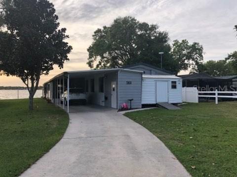 2056 Thelma Dr., Lake Alfred, FL 33850