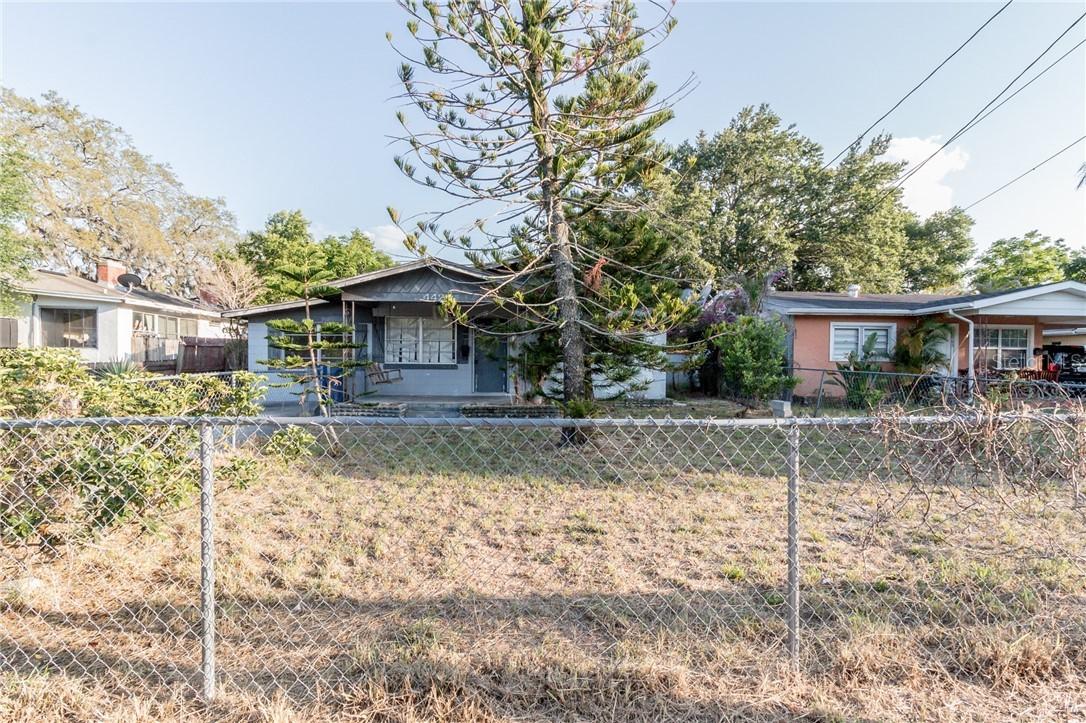 442 Avenue D, Winter Haven, FL 33880