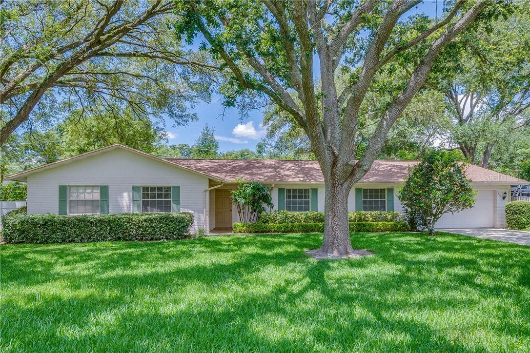 510 Royal Greens Dr., Temple Terrace, FL 33617