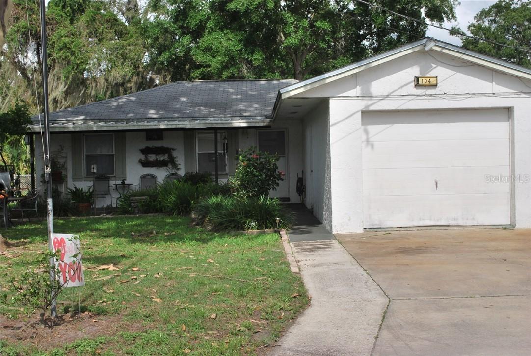 104 Earl Ave., Auburndale, FL 33823