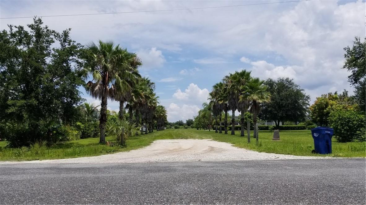 3304 105th St., Palmetto, FL 34221