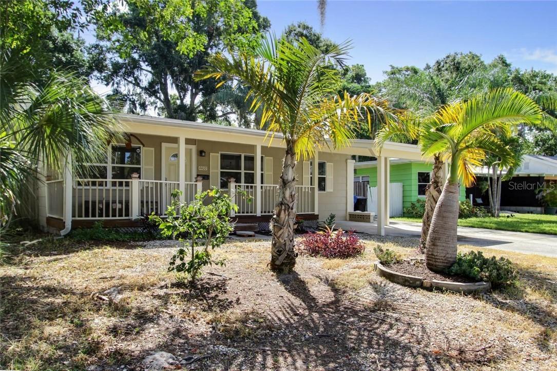 4400 Juanita Way, St Petersburg, FL 33705