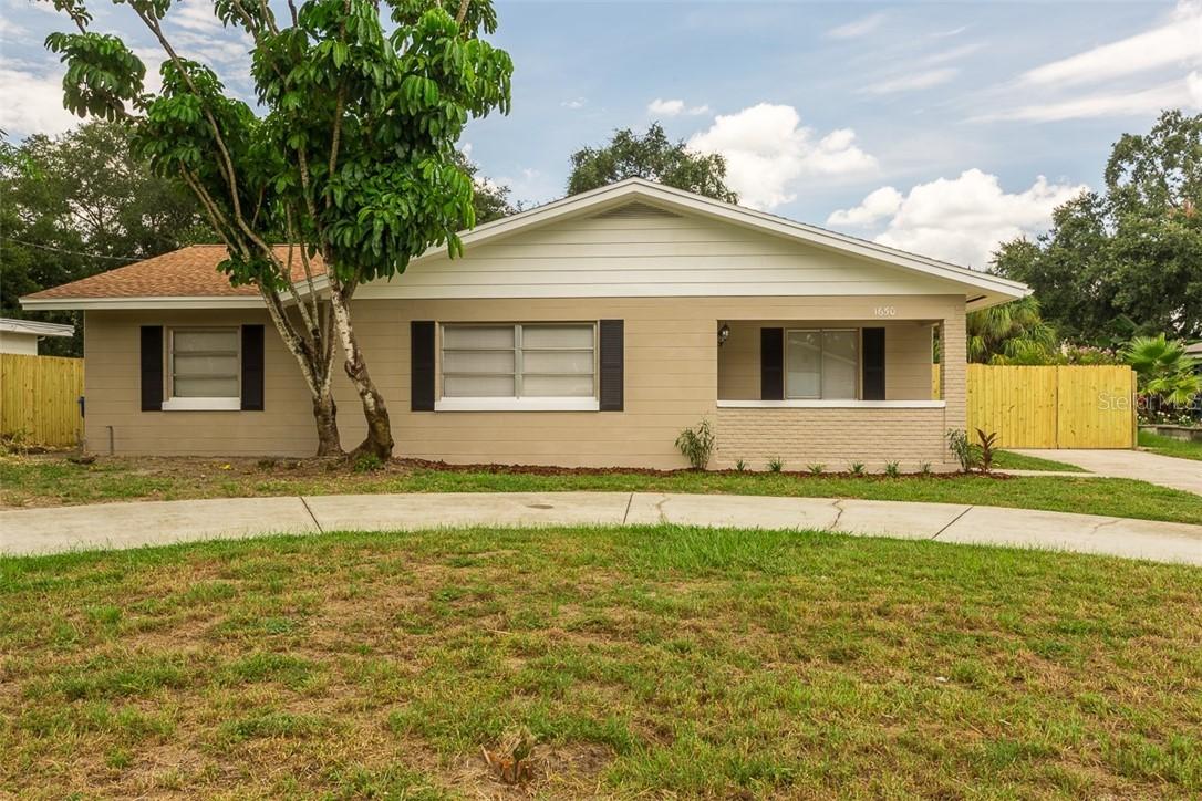 1650 10th St., Winter Haven, FL 33880