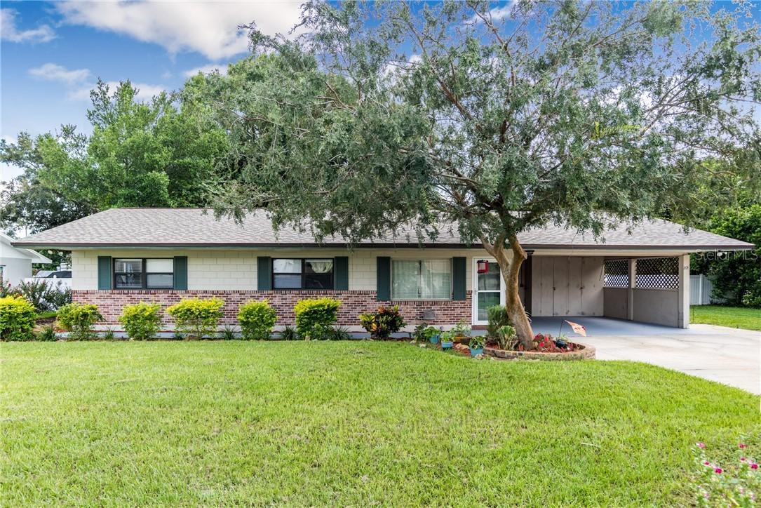 208 Paine Dr., Winter Haven, FL 33884