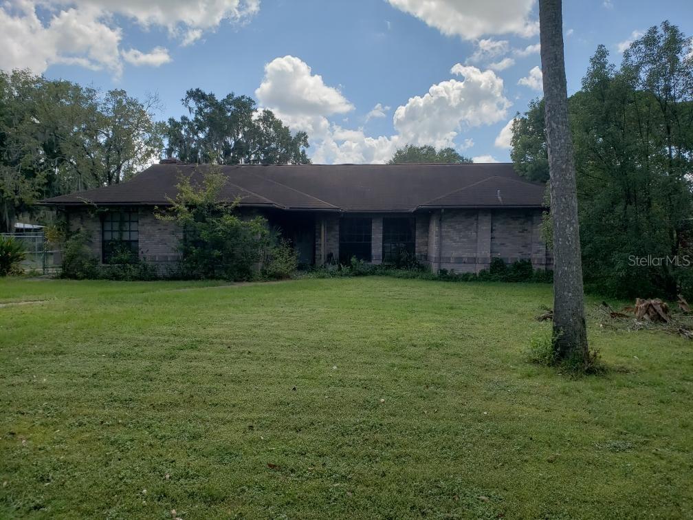 1005 E Renfro St., Plant City, FL 33563