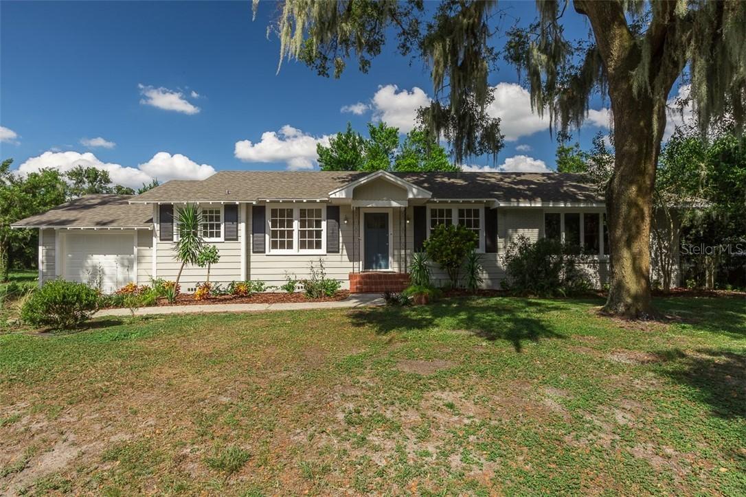 1622 Shore Acres Dr., Lakeland, FL 33801