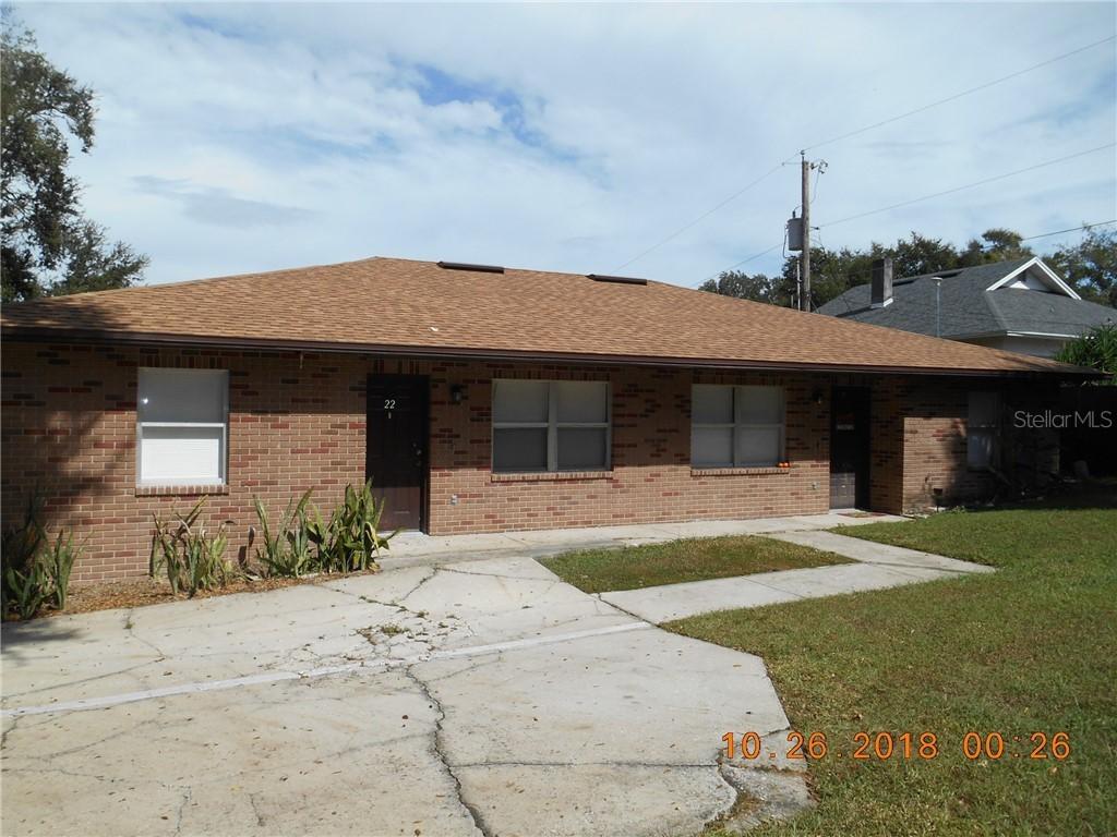 101 Lake Hunter Dr. #11/12, Lakeland, FL 33803