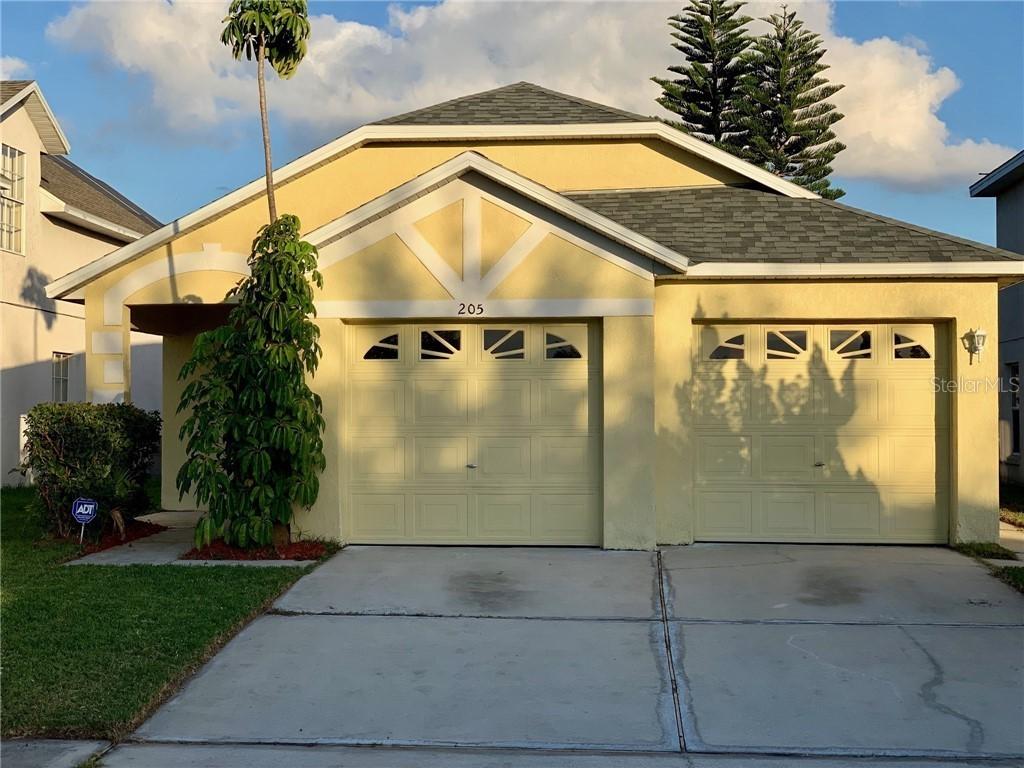 205 Southbridge Cir., Kissimmee, FL 34744