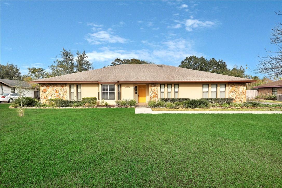 1410 Hammock Shade Dr., Lakeland, FL 33809