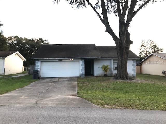 3745 Dovehollow Dr., Lakeland, FL 33812