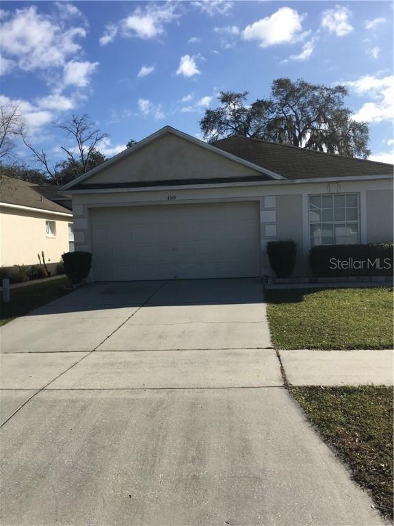4349 Country Hills Blvd., Plant City, FL 33563