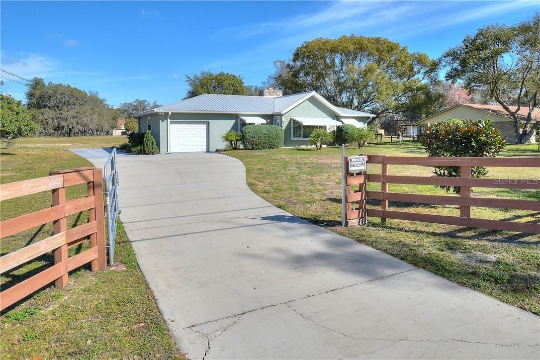 8704 Tom Costine Rd., Lakeland, FL 33809