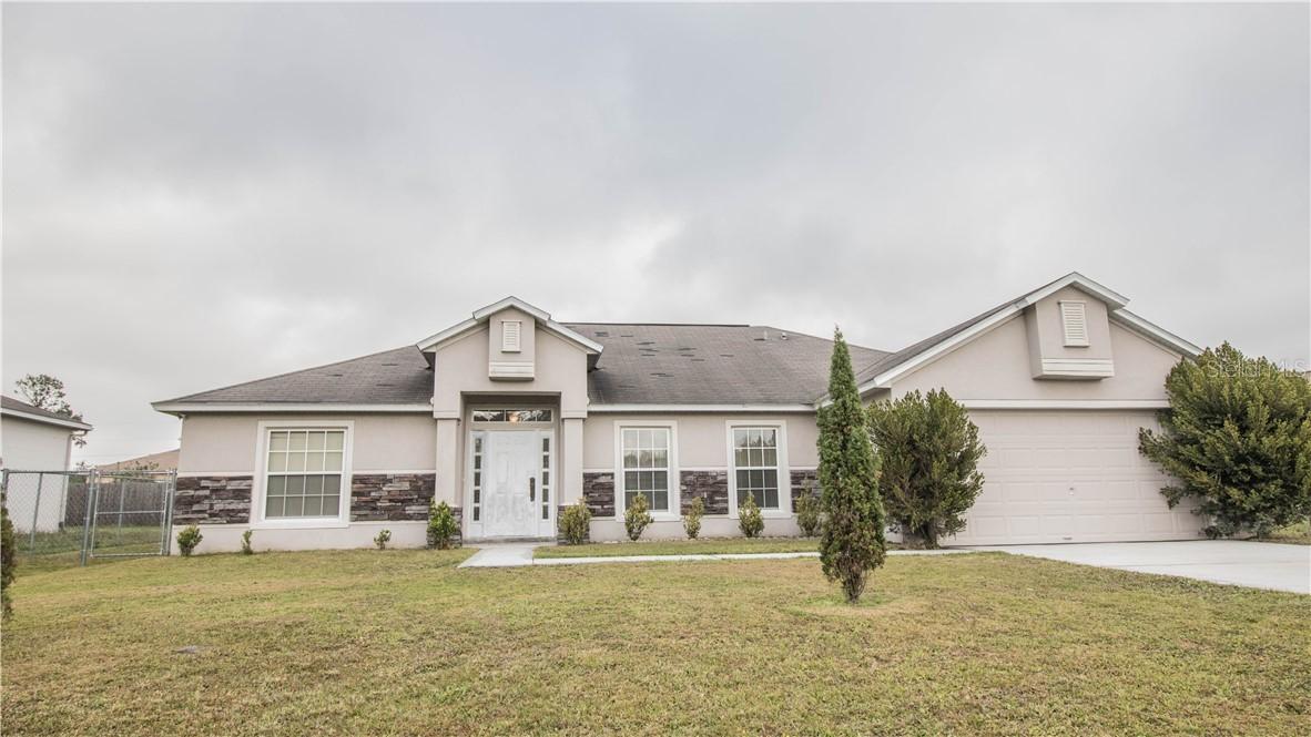 562 Hummingbird Ct., Kissimmee, FL 34759