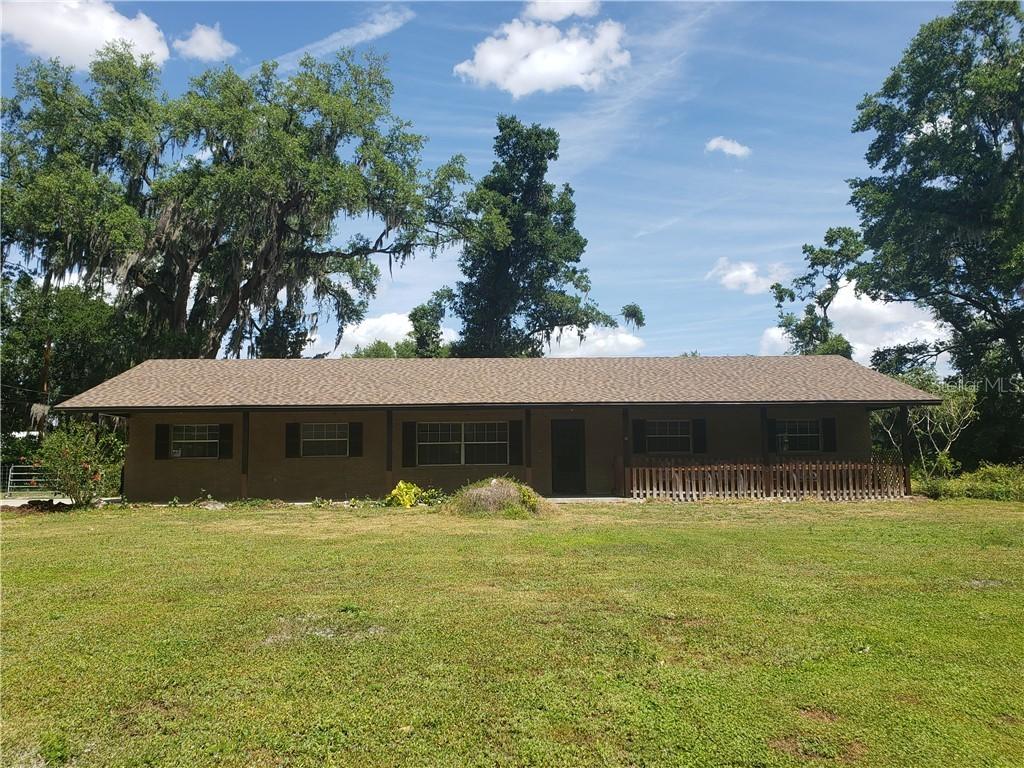 4025 Pinetree Ln., Lakeland, FL 33811