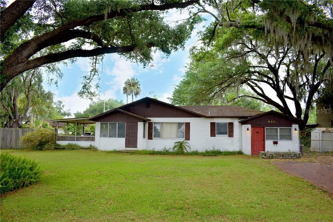 635 Palencia Pl., Lakeland, FL 33803