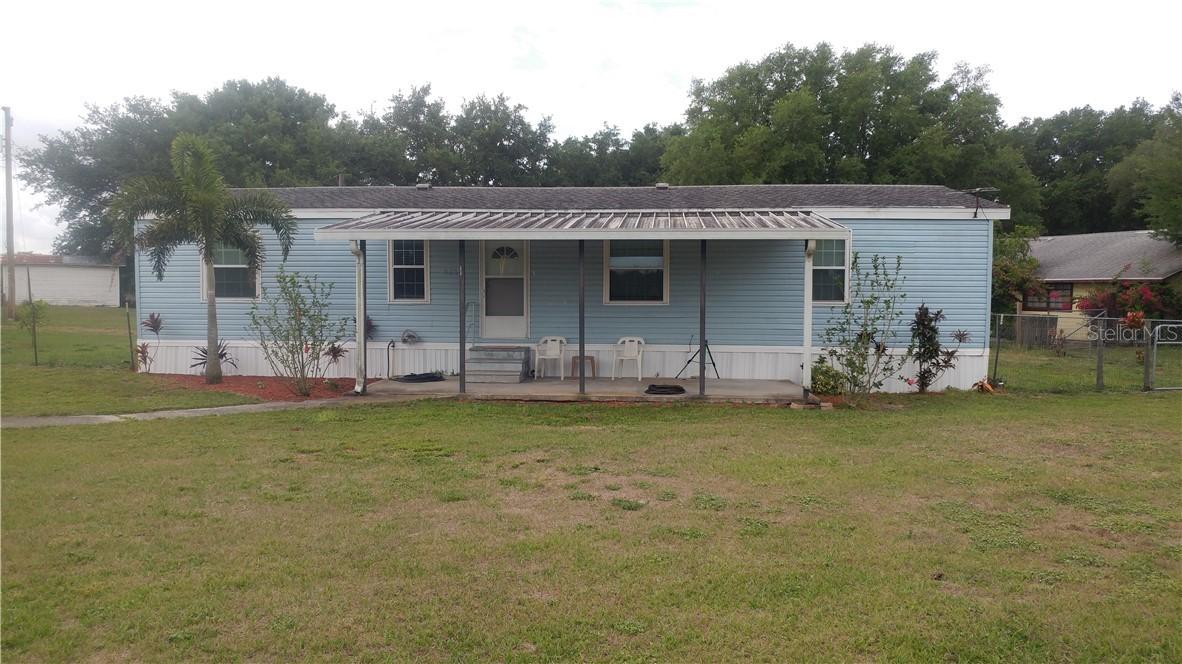 943 Lake Thomas Rd., Lake Wales, FL 33898