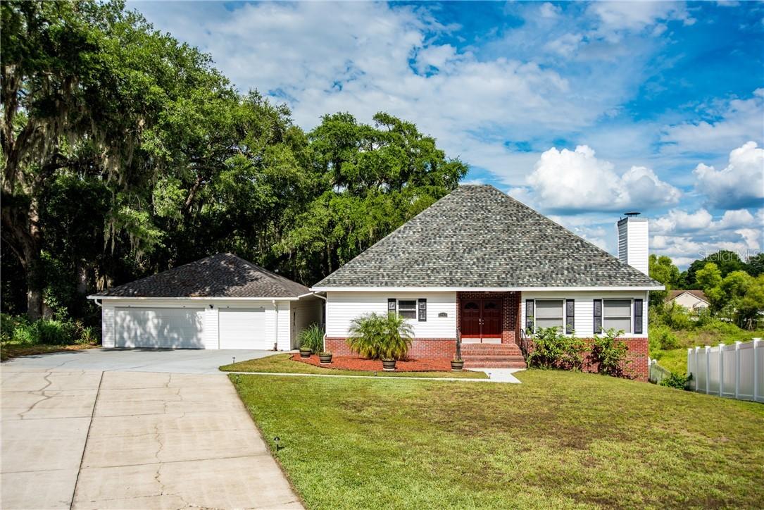 1043 Hidden Ct., Lakeland, FL 33809