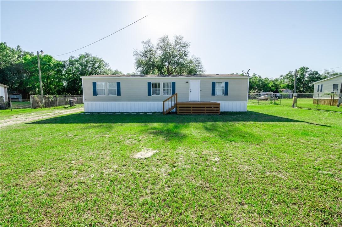 1927 Meadow Oak Cir., Polk City, FL 33868