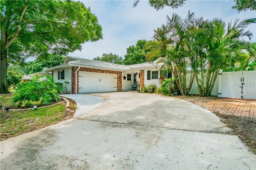13218 111th Ln., Largo, FL 33778