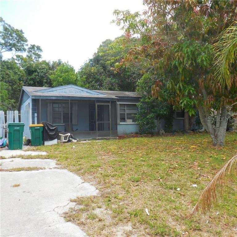 13613 120th St., Seminole, FL 33778