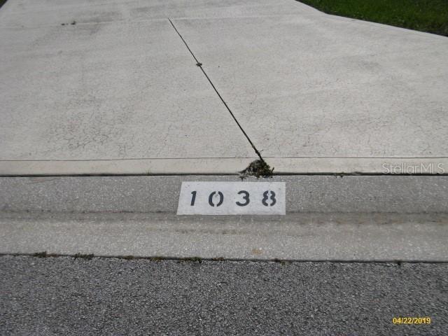 1038 Caravan Loop, Polk City, FL 33868