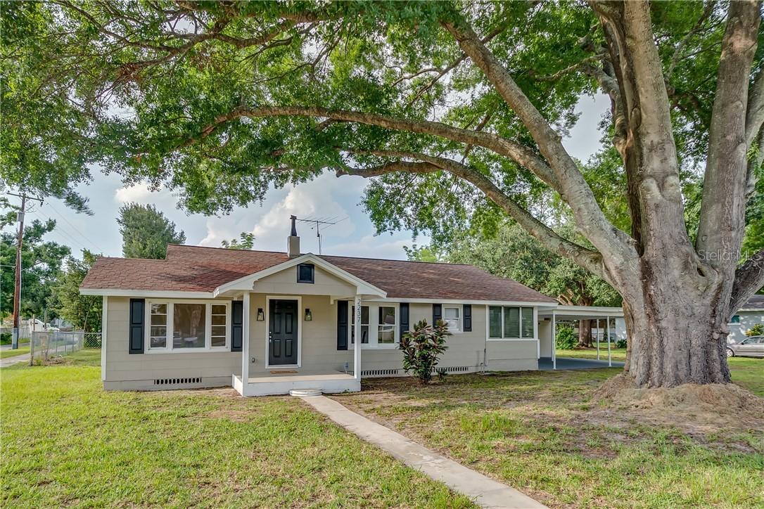 2237 Avenue B, Winter Haven, FL 33880