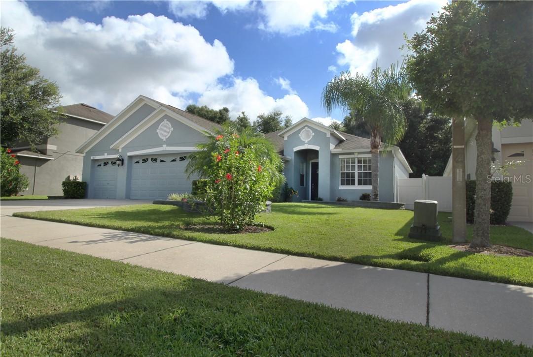 3823 Haverhill Dr., Lakeland, FL 33810