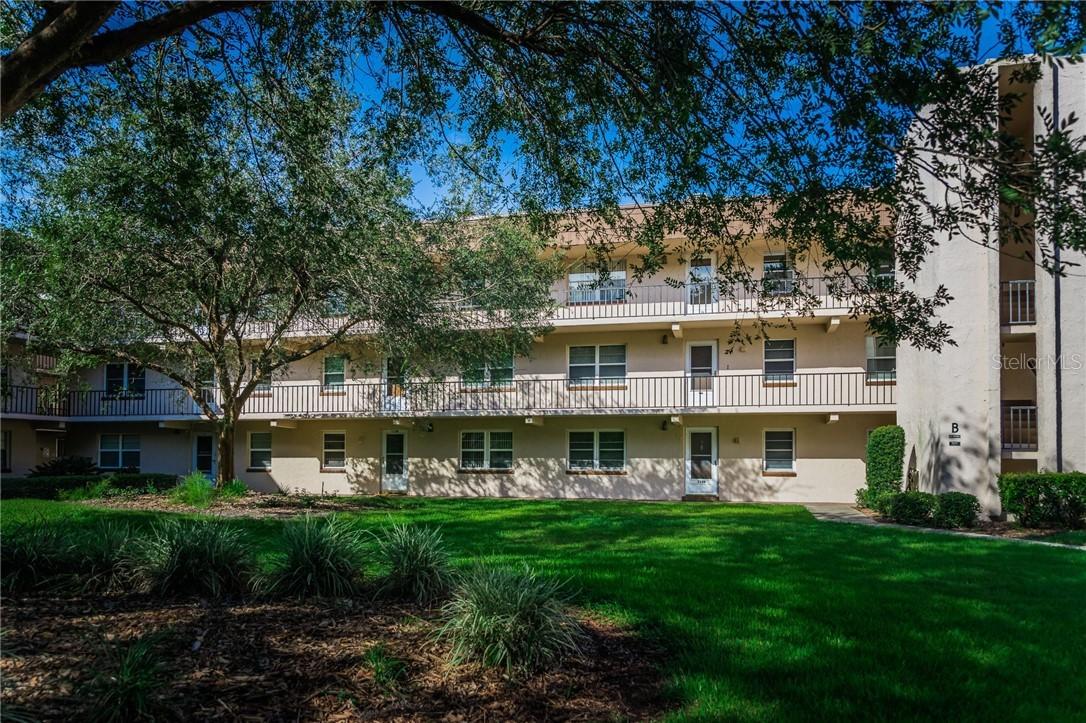 333 Lake Howard Dr. #313B, Winter Haven, FL 33880