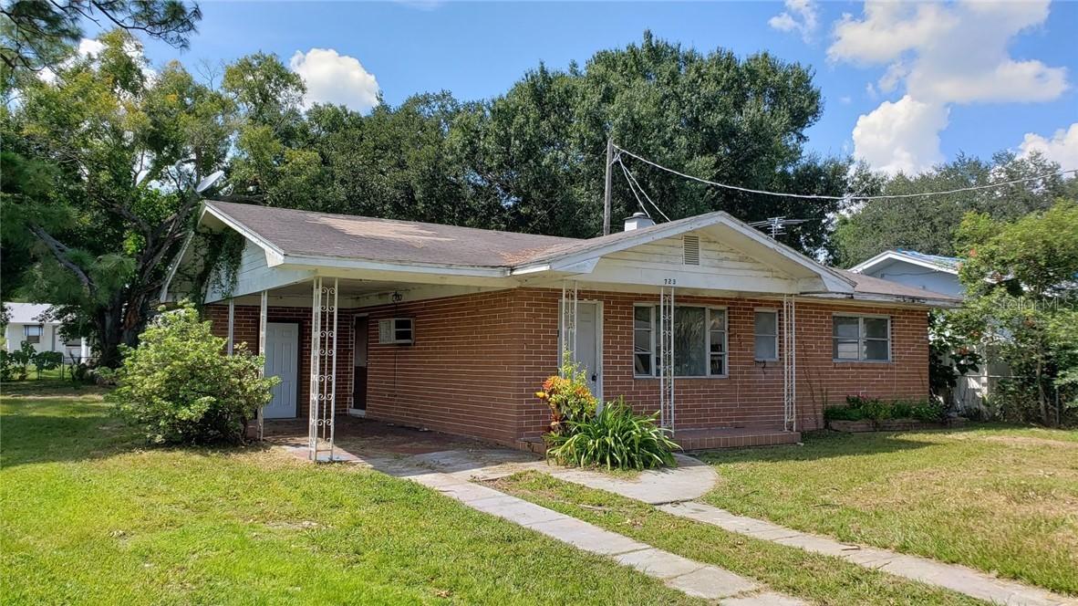 723 24th St., Winter Haven, FL 33881