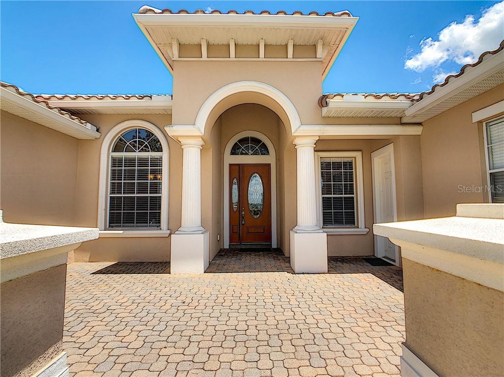 315 Windward Loop, Auburndale, FL 33823