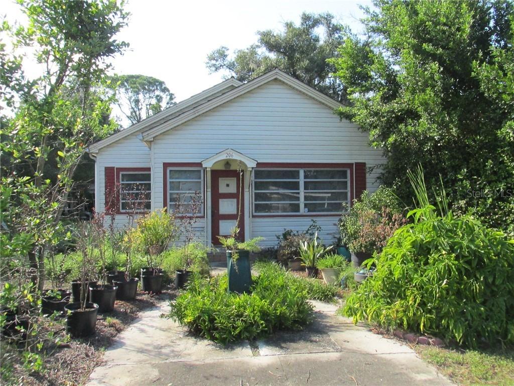 206 Dixie Pl., Lakeland, FL 33801