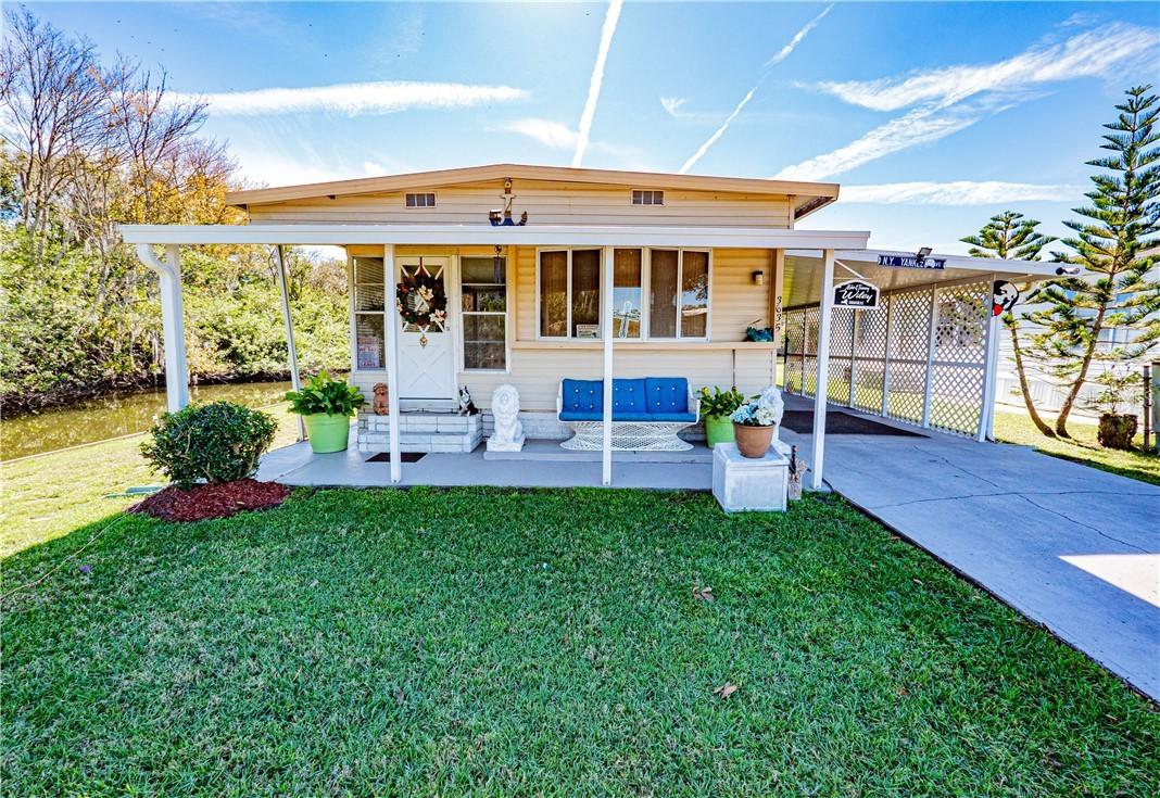 3635 Lazy Lake Dr., Lakeland, FL 33801