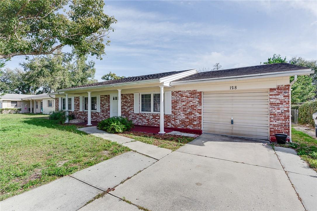 128 Whitman Rd., Winter Haven, FL 33884