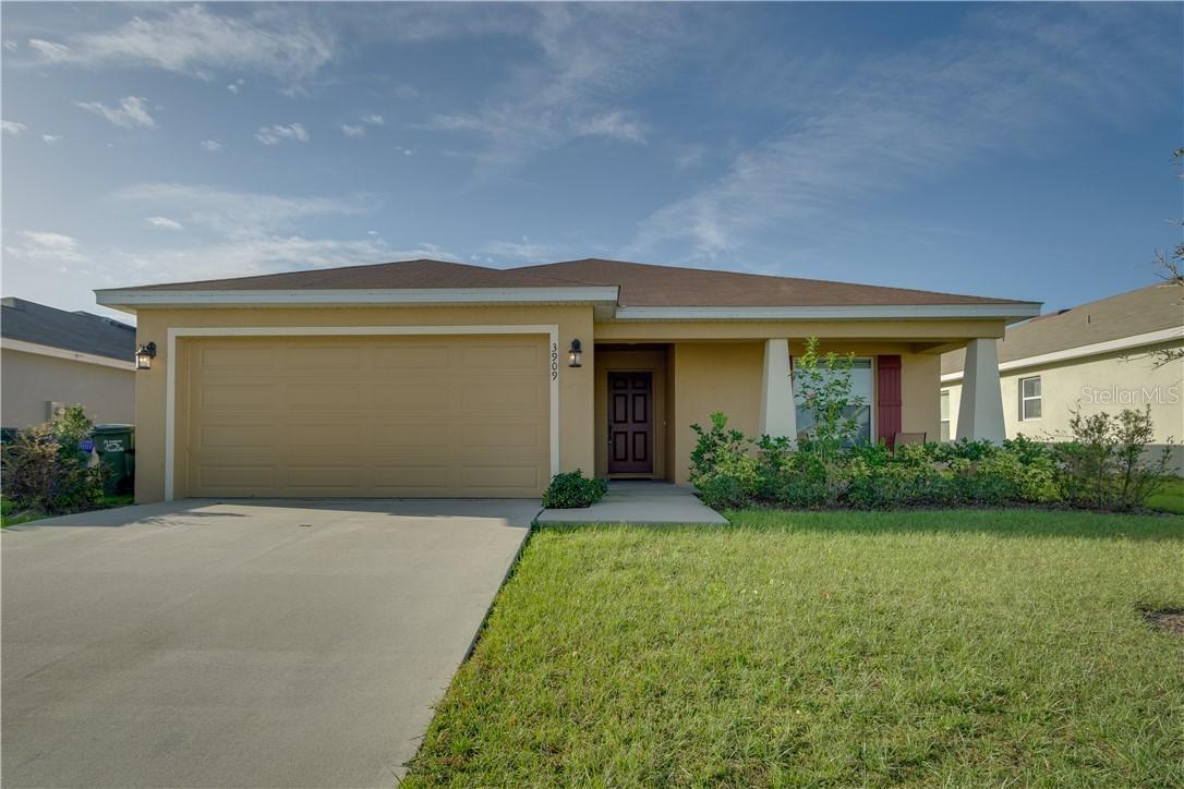 3909 Sandhill Crane Dr., Lakeland, FL 33811