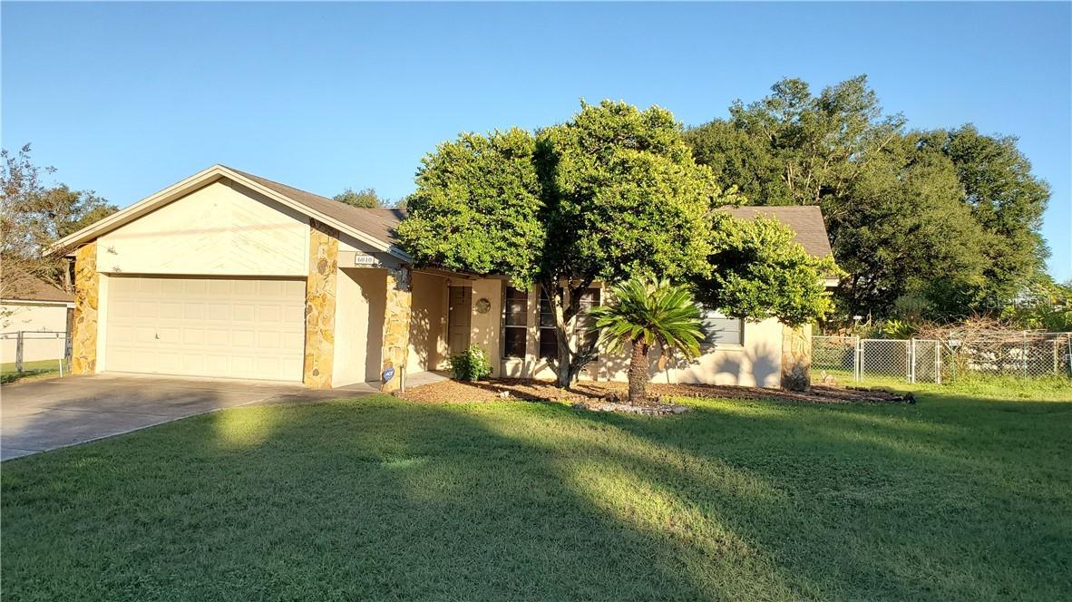 6010 Yarborough Ln., Lakeland, FL 33812