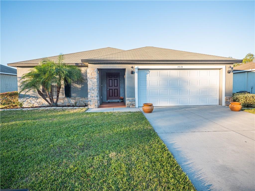 1519 Saddlehorn Dr., Lakeland, FL 33810
