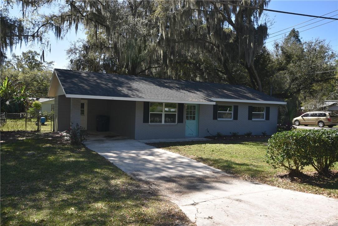 1748 Cherry Ln., Lakeland, FL 33811