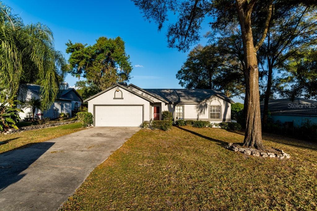 7105 Scenic Hills Blvd., Lakeland, FL 33810