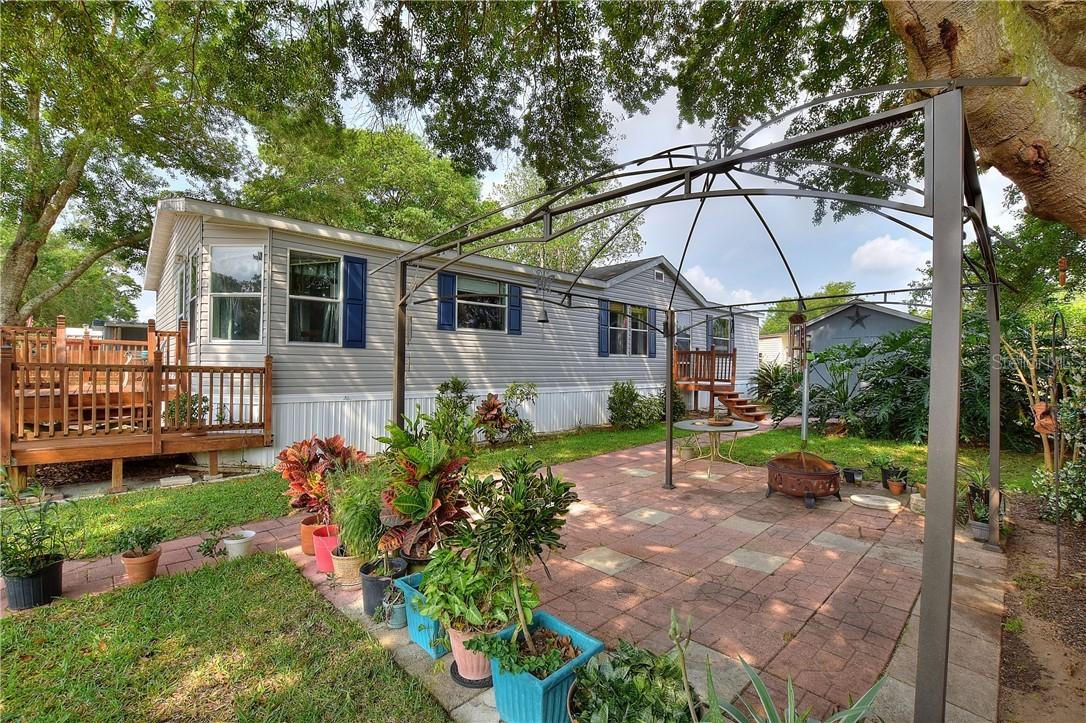 17 Forest Dr., Davenport, FL 33837