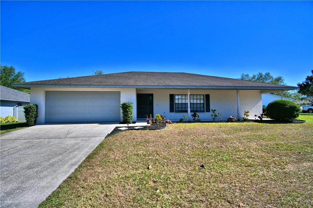 5280 Montserrat Dr., Lakeland, FL 33812