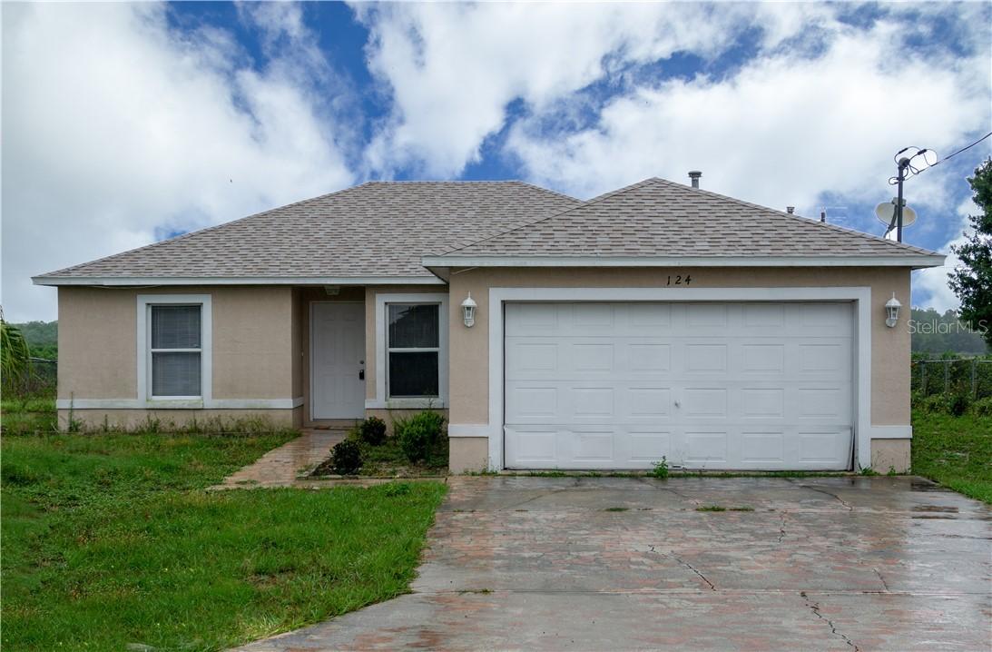 124 Weeping Willow Rd., Eagle Lake, FL 33839